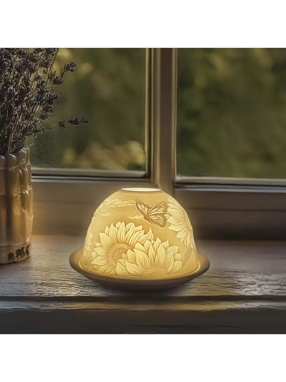 Sunflower and Monarch butterfly Fairy Lamp Lithopane - Picture 6 of 7